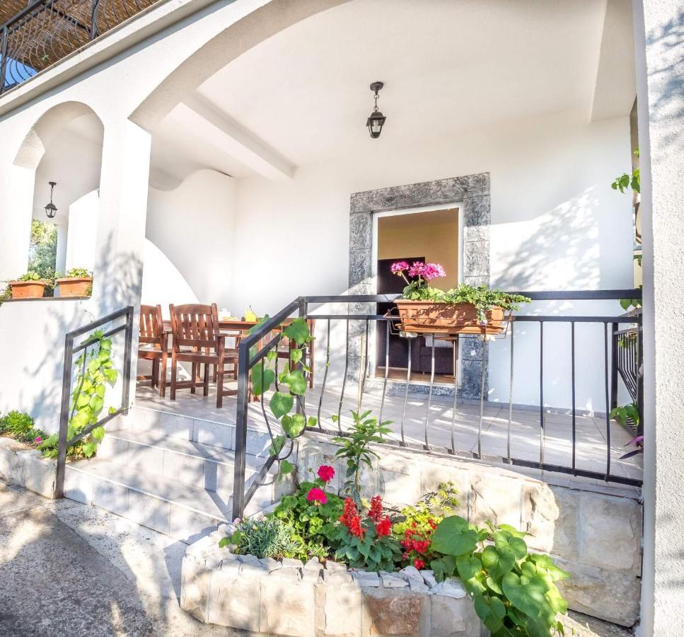Apartmani Vlahusic Putnikovic Экстерьер фото